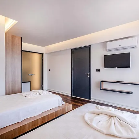 Vilă Luxurylifevillas 1-2-3-4