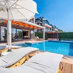 Luxurylifevillas 1-2-3-4 Villa *