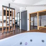 Luxurylifevillas 1-2-3-4 Villa *