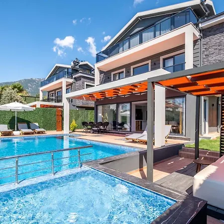 别墅 Luxurylifevillas 1-2-3-4 费特希耶